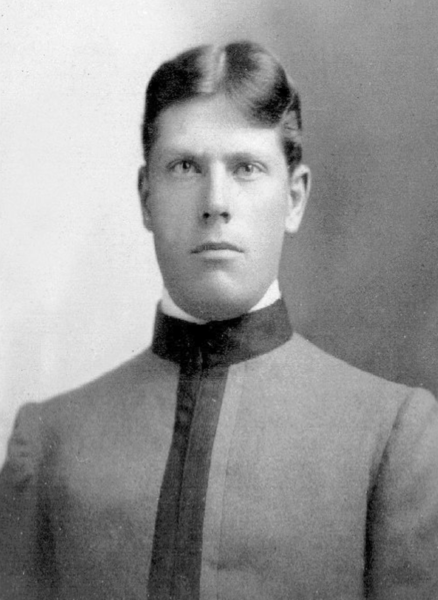 File:Laurence Halstead (1875–1953) at West Point in 1899.png