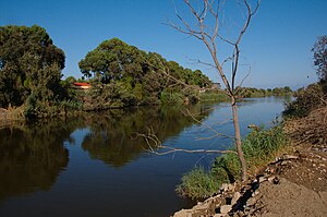 Algérie: Toponymie et étymologie, Géographie, Géologie, topographie, séismologie et hydrographie