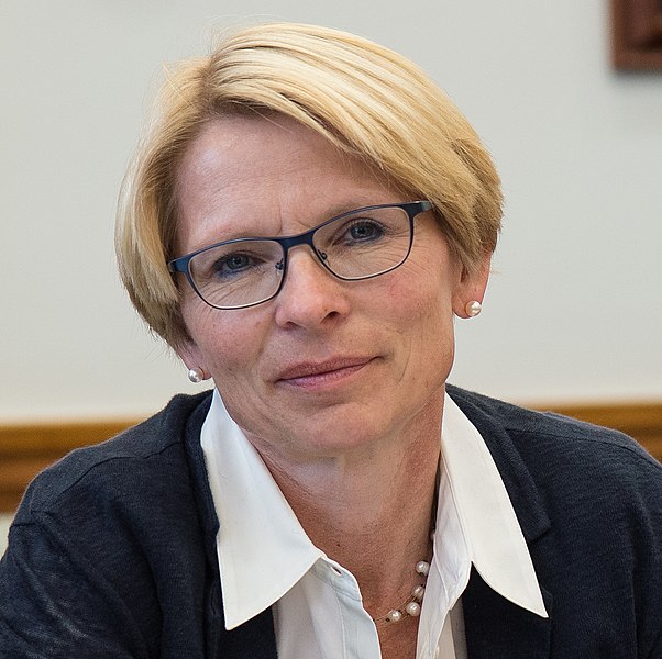 File:Livia Leu Agosti (2015) (cropped).jpg