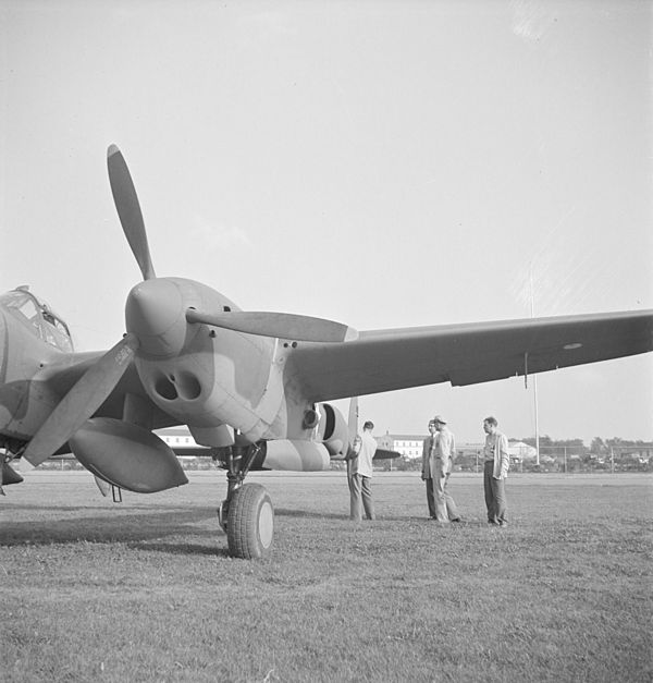 P-38G engine, in this case V-1710-51/55 (F10) which this series used