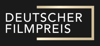 Logo Deutscher Filmpreis Screen weiss-gold auf schwarz.png
