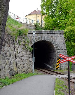 Loketský tunel II (cropped).jpg