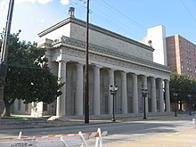 Louisville Memorial Perang Auditorium.jpg