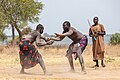 Lucha entre clanes de la tribu Mundari, Terekeka, Sudán del Sur, 2024-01-29, DD 147