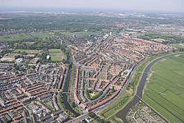 Luchtfoto met op de voorgrond Dietsveld