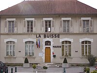 Mairie de la Buisse (Isère, France).jpg