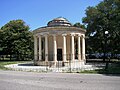 Maitland Monument in Corfu.jpg