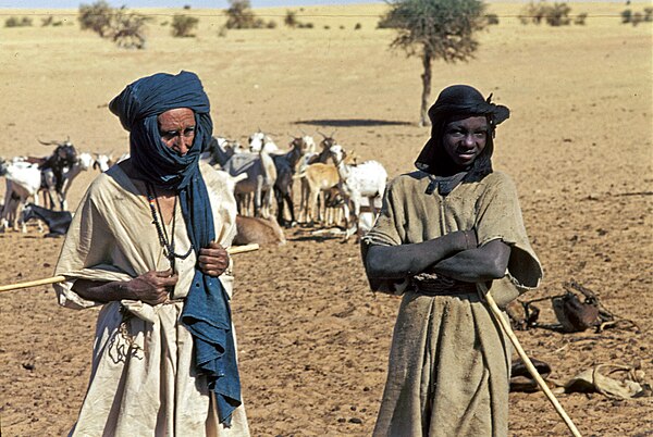 Tuareg nomads, the inspiration for the groups ring wear and entrance music