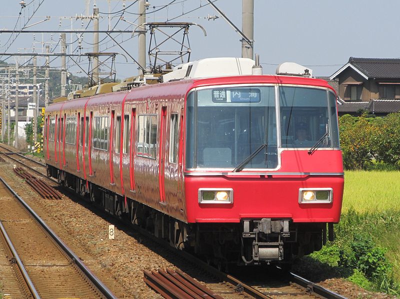 File:Meitetsu Kōwa Line 5700 series.JPG