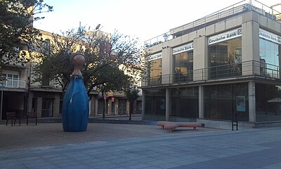 Català: Mollet del Vallès: Escultura Dona d'aigua a la Rambla Fiveller.