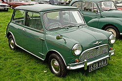 1963年生產的第一台迷你「Morris Mini Minor」
