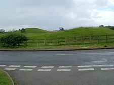 Yeldendagi Motte va Beyli - geograph.org.uk - 497438.jpg