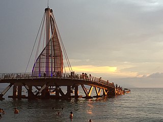<span class="mw-page-title-main">Los Muertos Pier</span> Pier in Puerto Vallarta, Jalisco, Mexico
