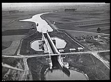 Storage basins at the old lock of Panheel NIMH - 2011 - 3636 - Aerial photograph of Panheel, The Netherlands.jpg
