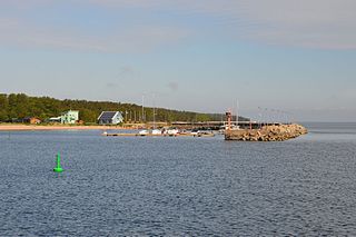 <span class="mw-page-title-main">Lõunaküla</span> Village in Estonia