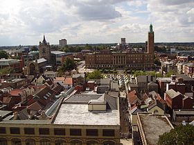 Norwich Town Hall from the Castle.jpg
