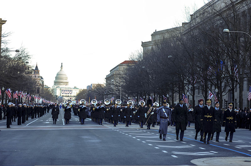 File:Participants in the 57th presidential inauguration parade make their way down Pennsylvania Avenue in Washington, D.C 130121-M-TF630-095.jpg
