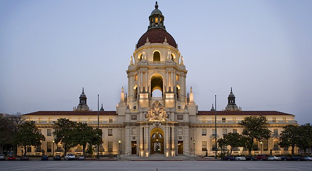 Image: Pasadena City Hall David Wakely (cropped)