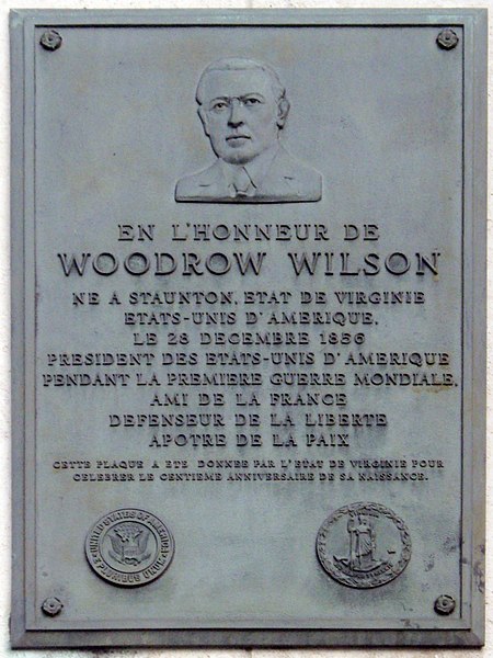 File:Plaque Woodrow Wilson, Place du Trocadéro, Paris 16.jpg