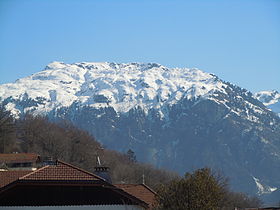 Uitzicht op de Pointe Noire de Pormenaz vanuit Passy.