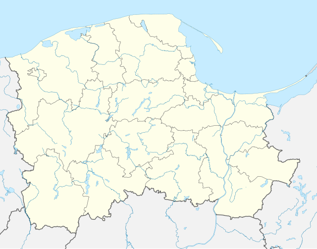 Mapa konturowa województwa pomorskiego, blisko centrum na prawo u góry znajduje się punkt z opisem „Gdańsk”