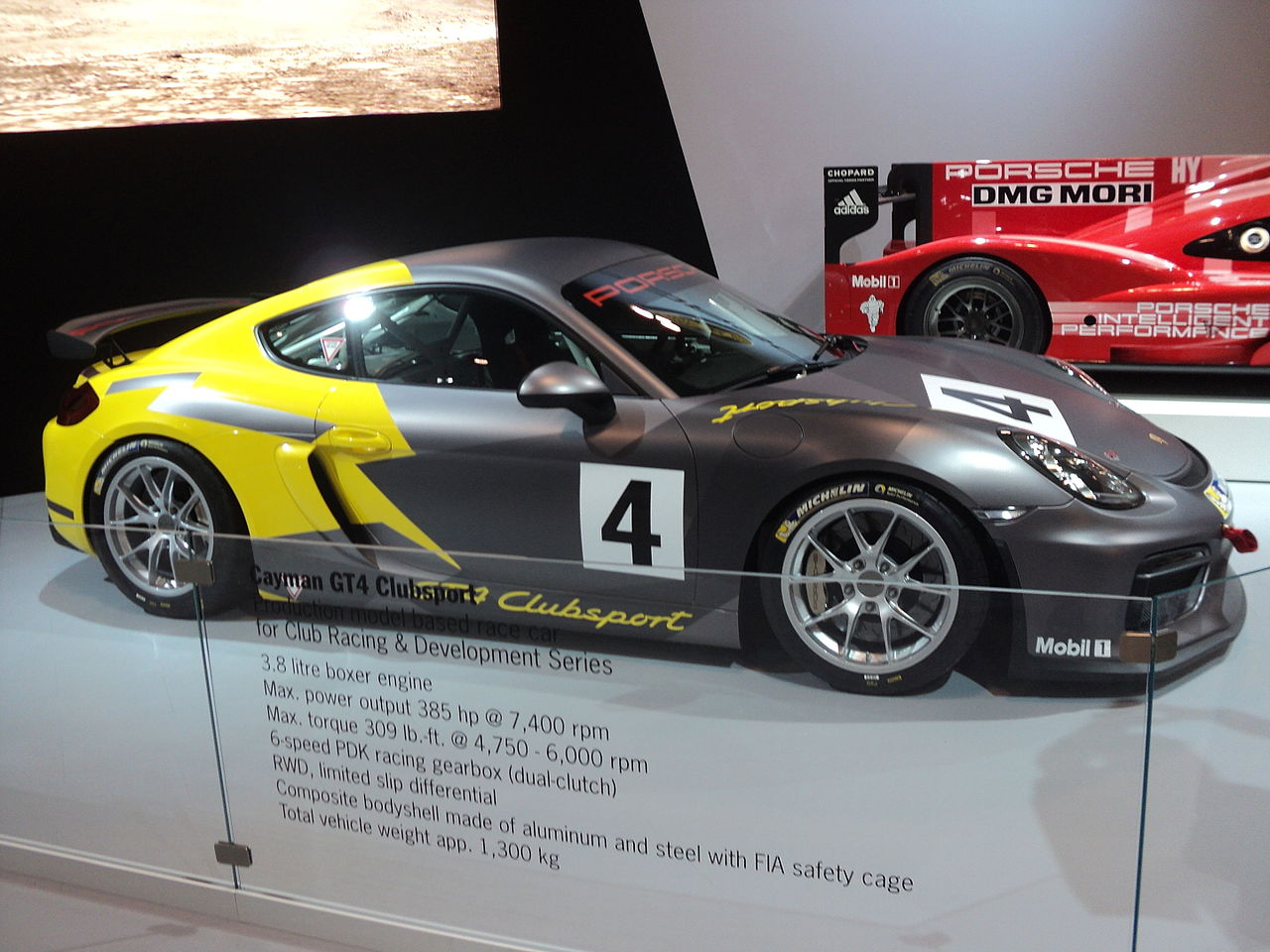 Image of Porsche Cayman GT4 (24810863159)