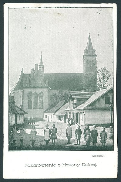 File:Pozdrowienie z Mszany Dolnej - kosciol. 1930-1939 (71375536).jpg