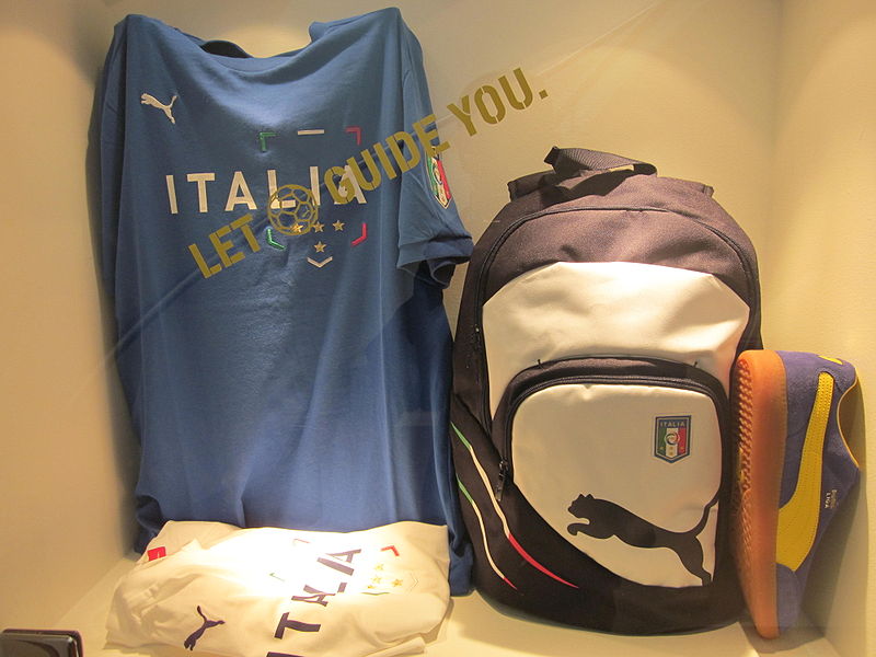 File:Puma 2010 World Cup Italy football gear.JPG