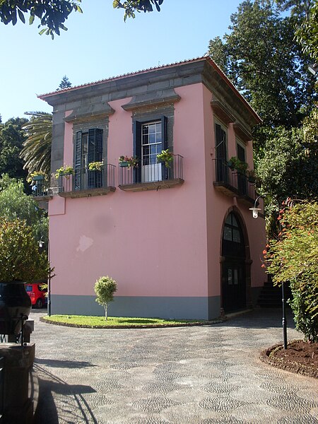 File:Quinta Vigia, Sé, Funchal - 25 Jan 2012 - SDC15114.JPG