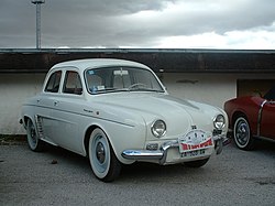 Renault Dauphine, 1960.JPG