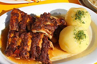 Spare ribs with Klöße