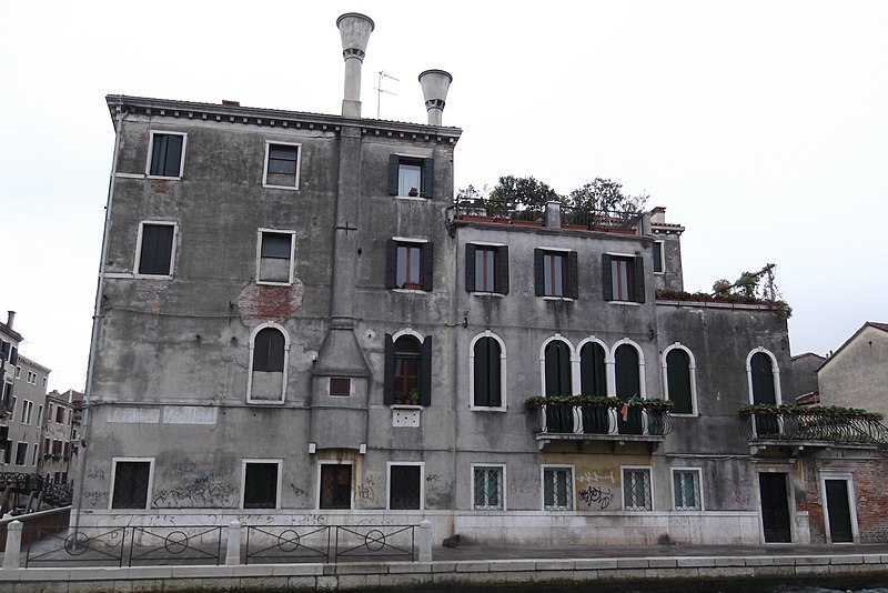 File:Santa Croce, 30100 Venezia, Italy - panoramio (2).jpg