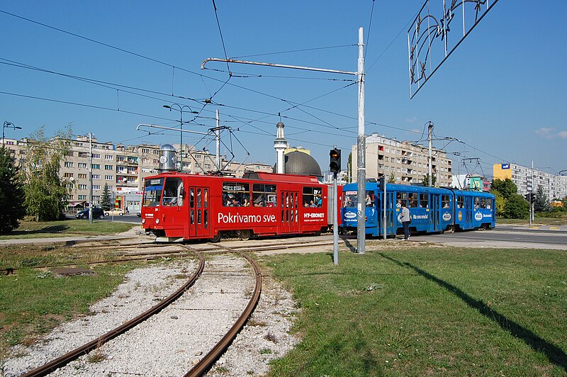 File:Sarajevo Tram-304 Line-5 2011-10-04 (2).jpg