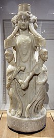 Statue triple de Hécate, accompagnée d'une ronde de danseuses, provenant du mithréum de Sidon, 389. Musée du Louvre.