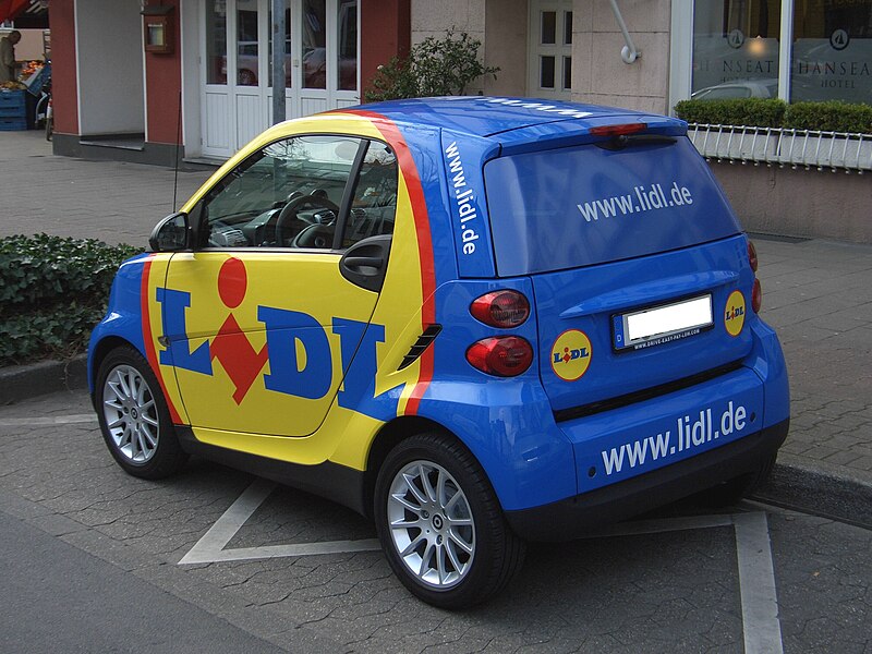 File:Smart ForTwo GenII BR451 from 2007 LIDL backleft 2008-04-11 U.jpg