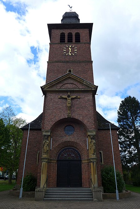 StMichaelKörprichL1080394 (2)