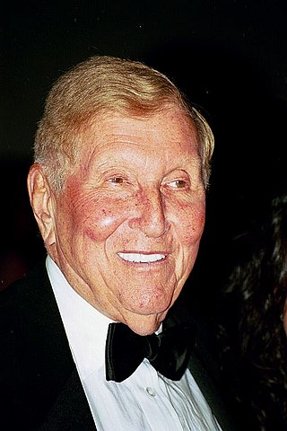 <span class="mw-page-title-main">Sumner Redstone</span> American business and media magnate (1923–2020)