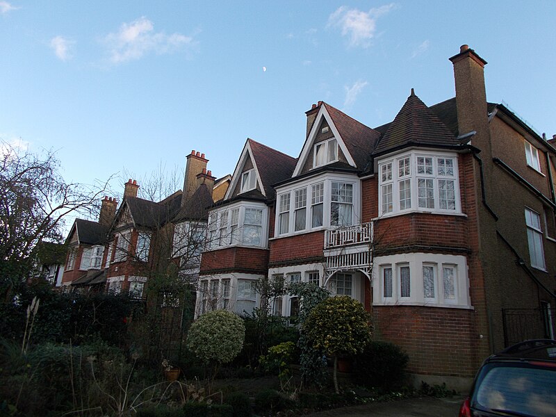 File:Sutton,Surrey,Greater London - Landseer Road Conservation Area 28.JPG