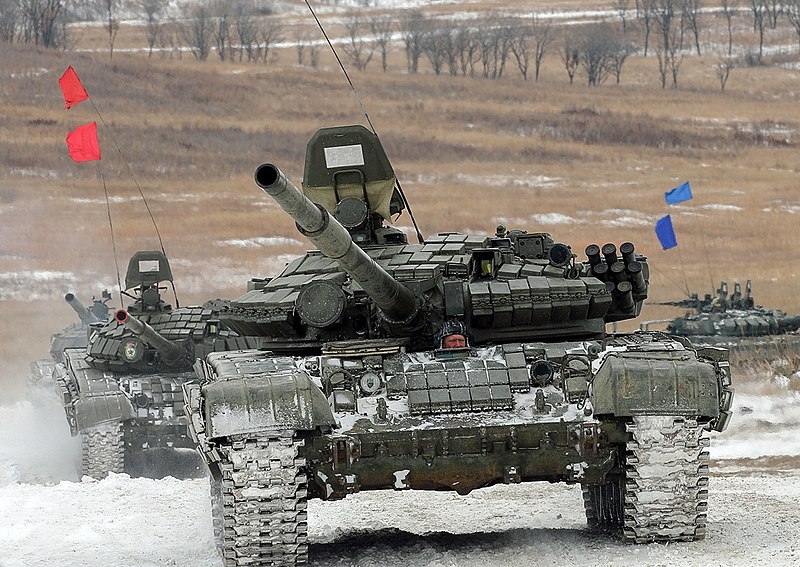 File:T-72AV.jpg