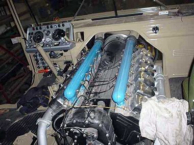 T813 Engine.jpg