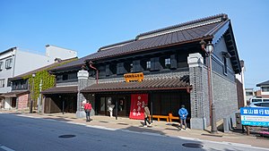 高岡御車山会館