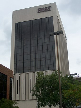 The BB&T Building in Macon, Georgia is constructed of aluminum.