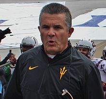 Todd Graham på Sun Bowl 2014.jpg