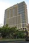 Trump International Hotel and Tower (Honolulu) 01.jpg