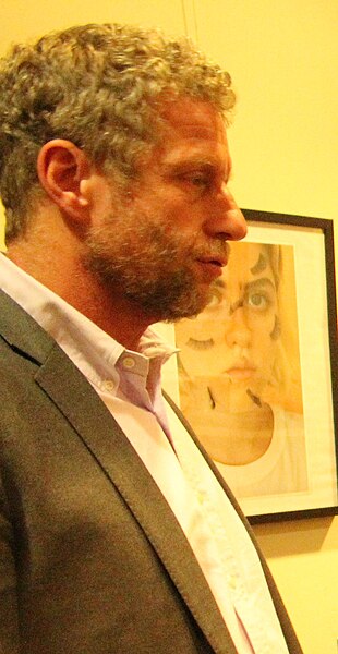 File:Uri Berliner at Kelly Writers House (cropped).jpg