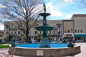 Vasbinder Fountain Mansfield OH.jpg