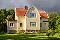 * Nomination Villa Solfrid in Kyrkesund (Tjörn municipality) built 1916 by Elin Sundberg. --ArildV 07:28, 17 November 2023 (UTC) * Promotion  Support Good quality. --Radomianin 19:12, 17 November 2023 (UTC)  Support Good quality. --Radomianin 19:12, 17 November 2023 (UTC)