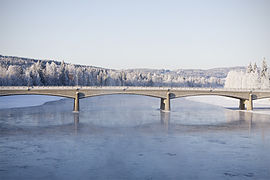 Bridge across Glomma at Kongsvinger in winter