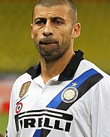 Walter Samuel made 300 appearances in nine seasons. Walter Samuel FC Internazionale.jpg