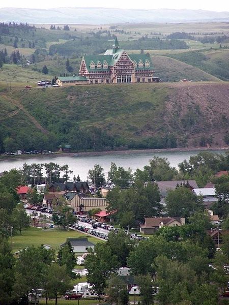 File:Waterton Town.jpg